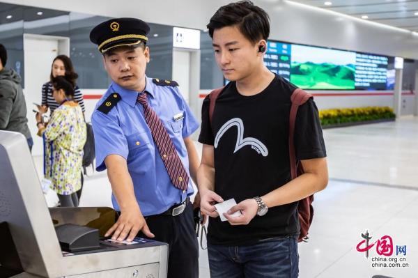 【中国网】最快28分钟直通新机场 京雄城际铁路北京西至大兴机场段开通运营「组图」