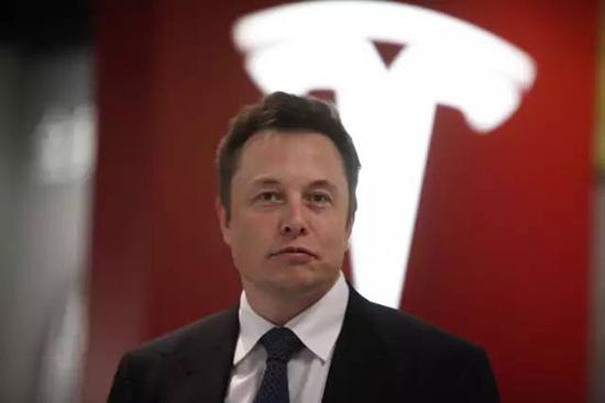 「中国经济网」马斯克再陷集体诉讼：股东质疑SolarCity交易存私利