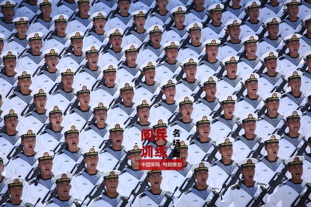 [中国军网]阅兵训练名场面丨听！一声声口令，如龙鸣狮吼，气壮山河