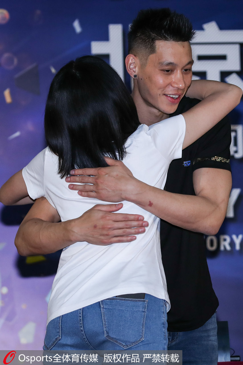 「澎湃新闻」入籍加盟中国男篮？林书豪：我一直在考虑