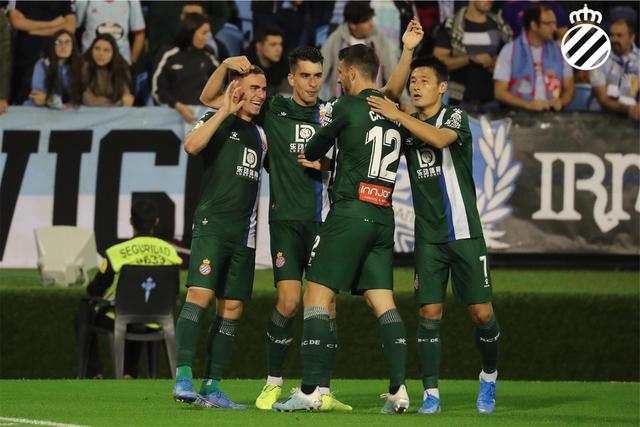 澎湃新闻■体坛联播｜绝杀+抢断发球！中国女篮25年首胜澳大利亚