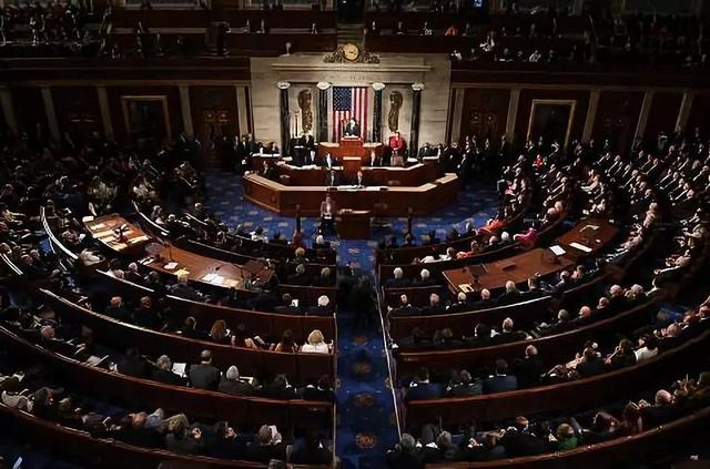 新闻晨报@让特朗普下台共分几步？CNN披露总统弹劾调查程序