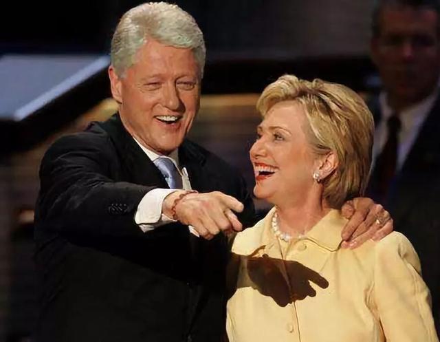 新闻晨报@让特朗普下台共分几步？CNN披露总统弹劾调查程序