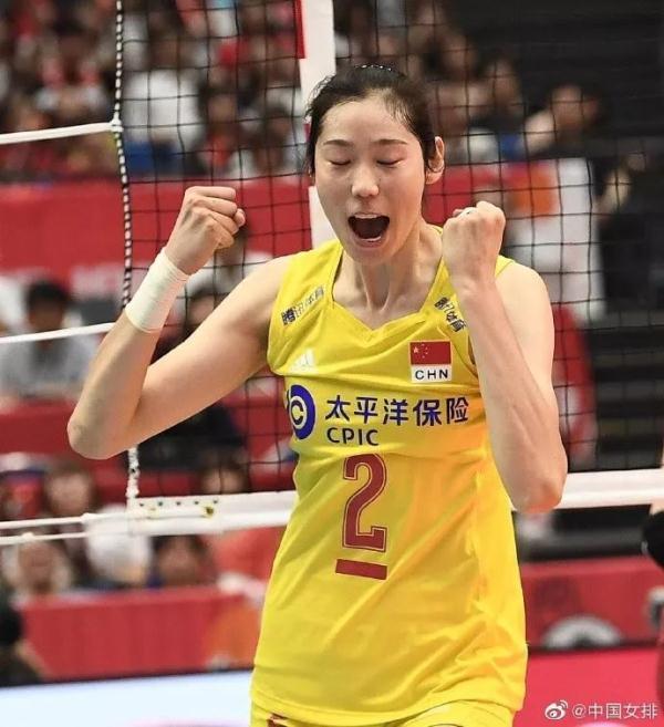 光明网@十连胜！女排送来国庆“大礼”有一种精神，让我们热泪盈眶