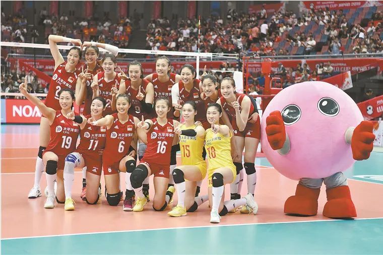 中国军网@世界杯首个“五冠王”！有一种胜利叫中国女排