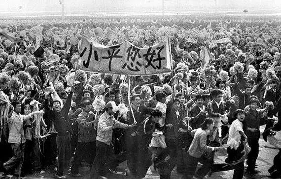 【上观新闻】犹忆1984国庆，我亲历天安门广场“走正步”