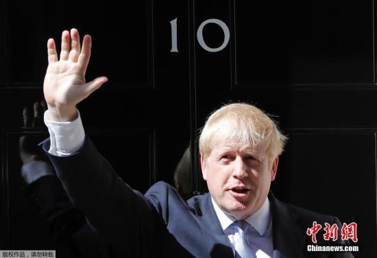 「中国新闻网」英首相陷丑闻：被指用公共资金帮美国女商人获利