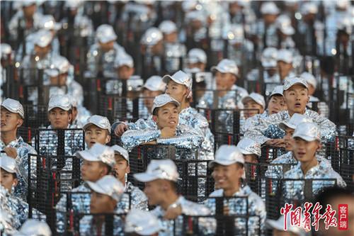 #中国青年网#国庆联欢活动进入倒计时