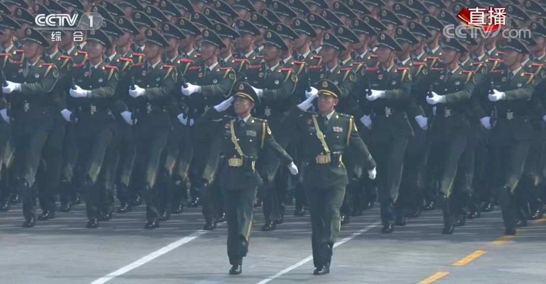 中国武警网@阅兵 | 武警部队来了！