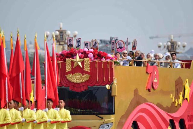 看完阅兵和游行,激动之余,这些细节令人久久难忘