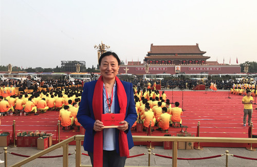 中国侨网■阿根廷华人网：参加国庆庆典阿根廷侨胞：海外中华儿女为中国喝彩