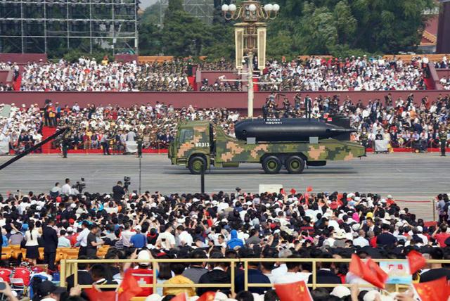 【新京报】揭秘：受阅装备全部为国产，四成首次亮相