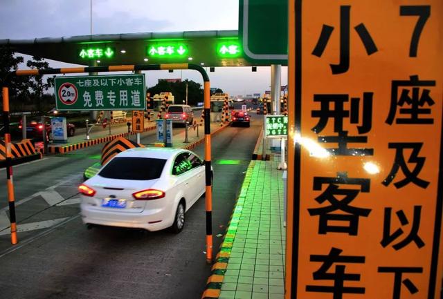 「中工网」国庆出行，如何避开汹涌人潮？这份指南请收好
