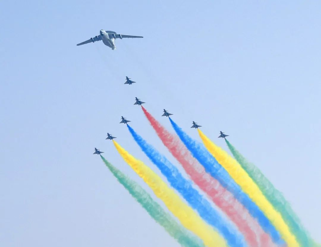 央视今日亚洲@70年奋进跨越 中国空军谱写壮美航迹