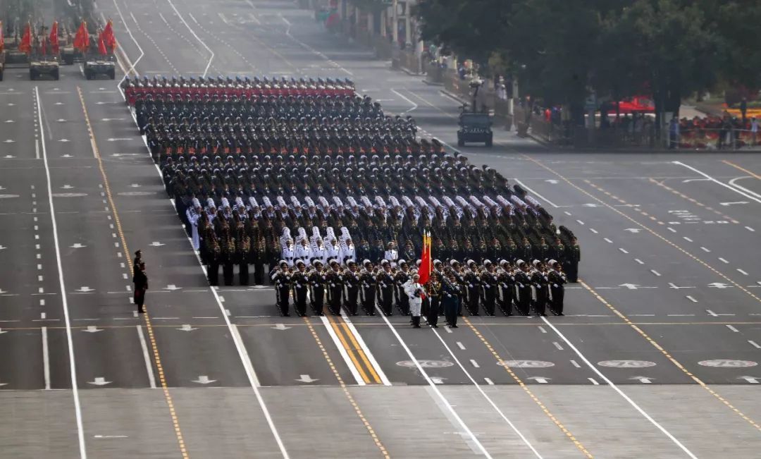「人民武警」熄灯号丨巍巍长城，壮我中华