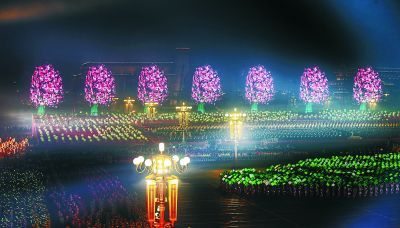 「北京日报」7棵烟花树盛开21幅美景