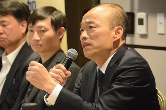 [中国台湾网]韩国瑜民调将续跌?他看出端倪吁韩粉展现三项坚持