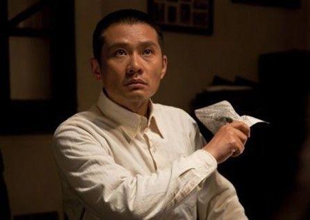 「光明网」《父母爱情》亚宁不愧是文化人，能一针见血地指出，老丁的可悲处