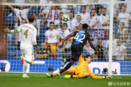 「光明网」连追两球 皇马主场2-2战平10人布鲁日