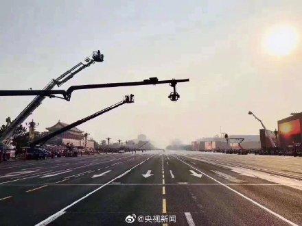 #光明网#转发！也为他们点赞！奋战在国庆阅兵幕后的电视人