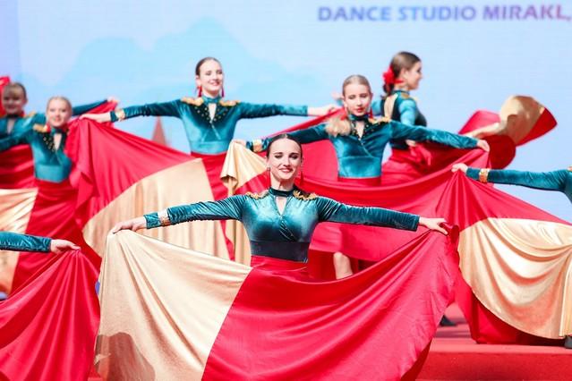 「中国青年网」第二十一届北京国际旅游节在延庆世园会开幕