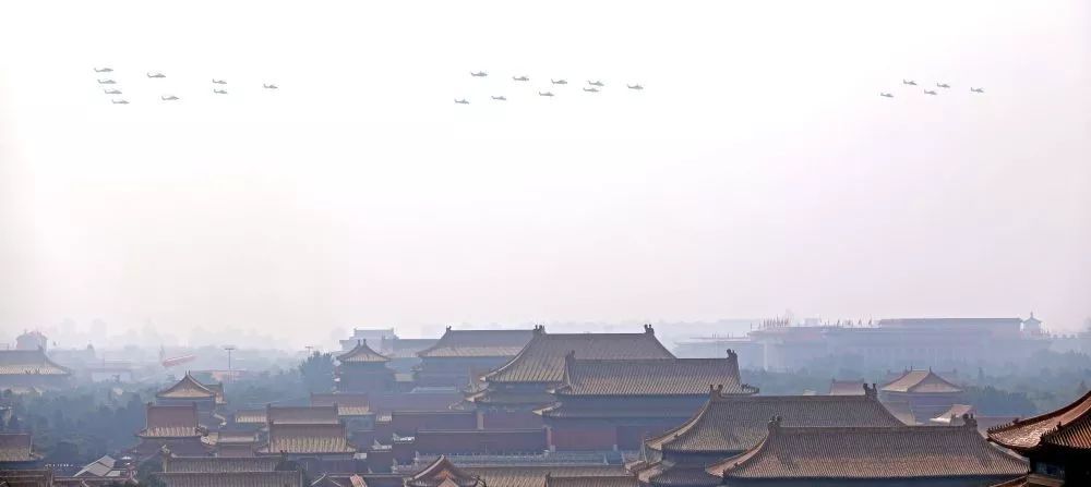 半月谈：张张精彩！这本相册，请您珍藏！