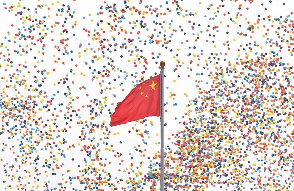 半月谈：张张精彩！这本相册，请您珍藏！