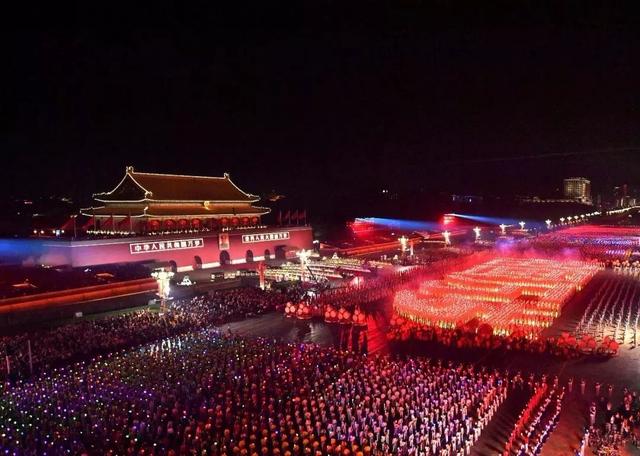 #中国经济网#酷炫“光影魔术秀”能成功，离不开这些黑科技