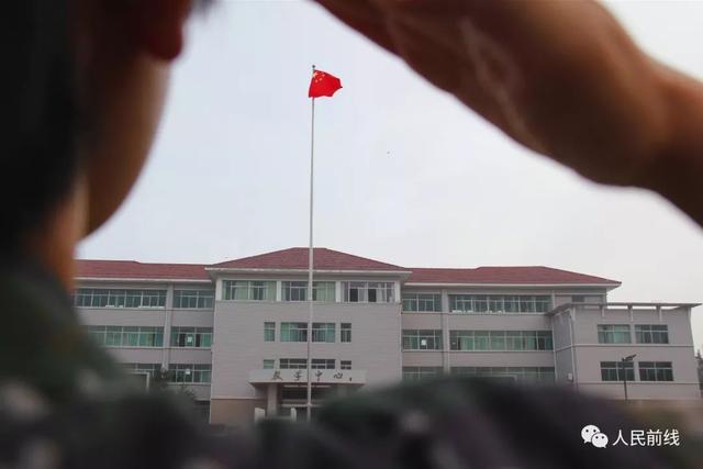 #人民前线#这就是女新兵的国庆节