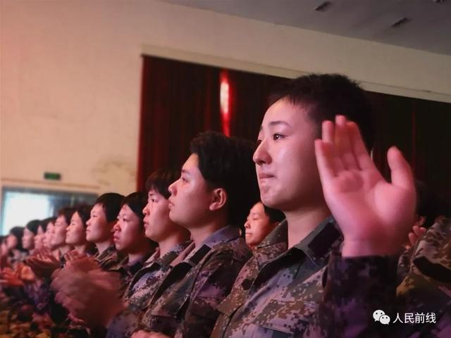 #人民前线#这就是女新兵的国庆节