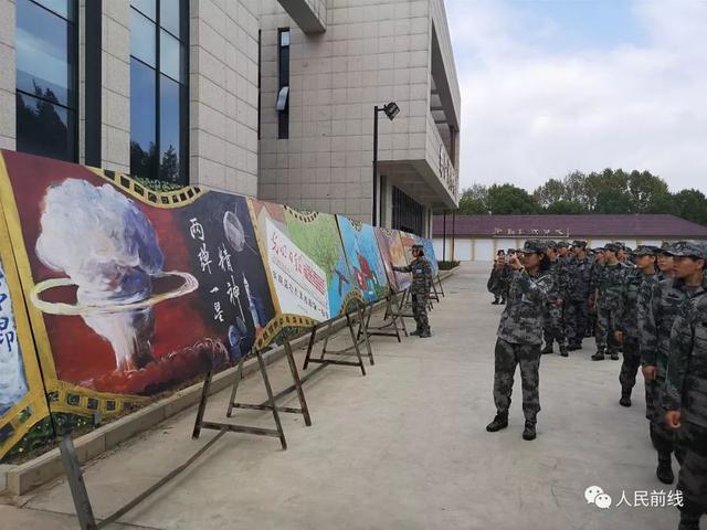 #人民前线#这就是女新兵的国庆节