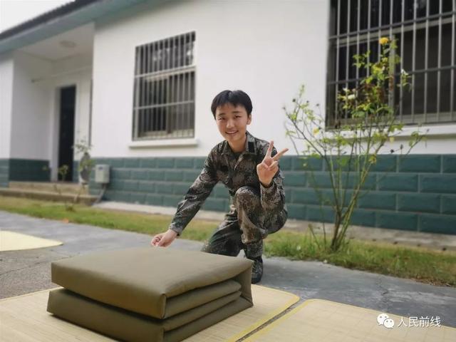 #人民前线#这就是女新兵的国庆节