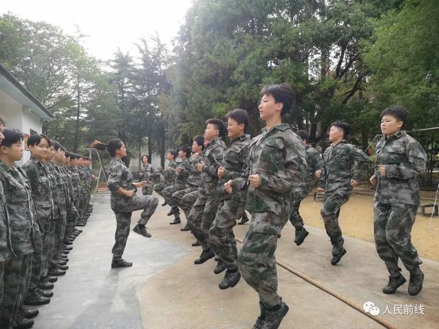 #人民前线#这就是女新兵的国庆节