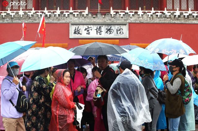 【人民网】冷空气侵袭北方地区 降温显著