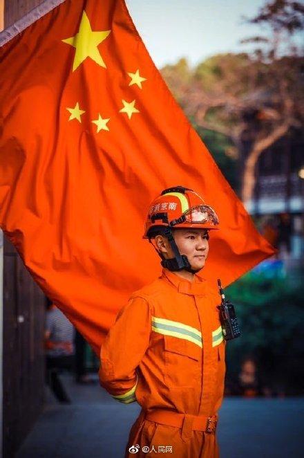 【光明网】辛苦了，有你们很温暖