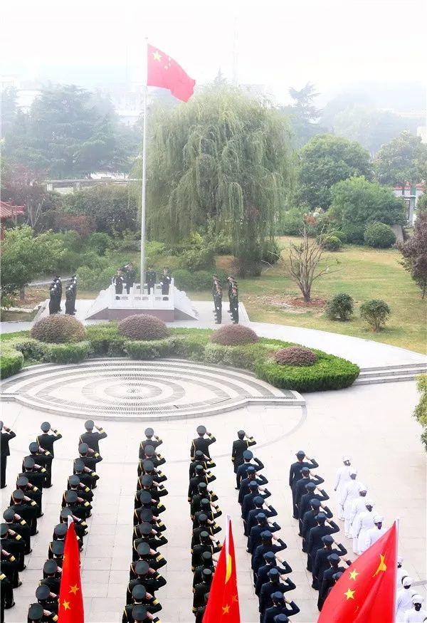 [人民前线]第71集团军医院的文职人员，来了