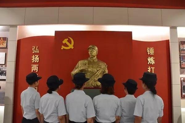 [人民前线]第71集团军医院的文职人员，来了