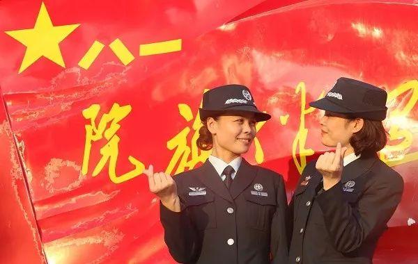 [人民前线]第71集团军医院的文职人员，来了