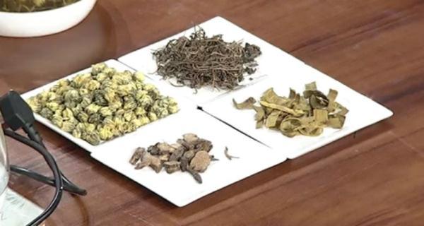 光明网@秋冬湿疹高发！学会这几招，远离难缠的小疹→