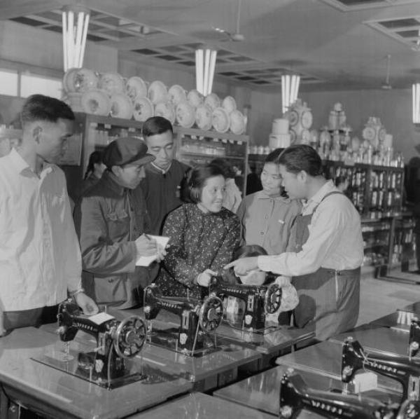 #中国网#＂回望70年，人们的幸福感再也不需要用“四大件”来衡量了＂