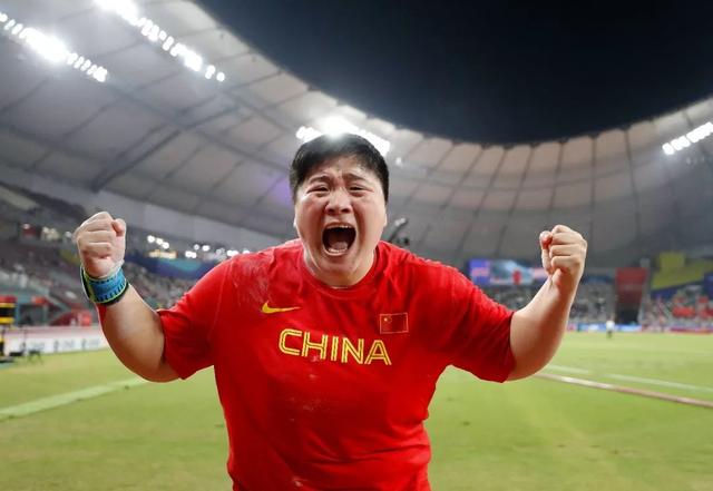 「中国经济网」中国女将，又一个世界冠军！破了一项26年的纪录