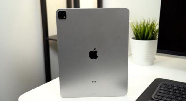 「环球网」苹果2019款iPad新机曝光：后置浴霸三摄