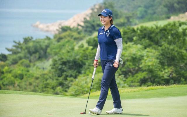 新京报■摘生涯首冠只打7分，刘艳冲击LPGA轻装上阵