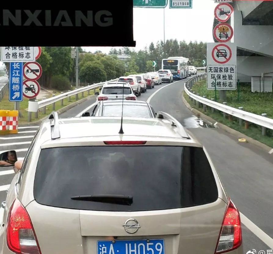 上观新闻：我们回来啦！想摆脱被“返程高峰”支配的恐惧？速看这里→