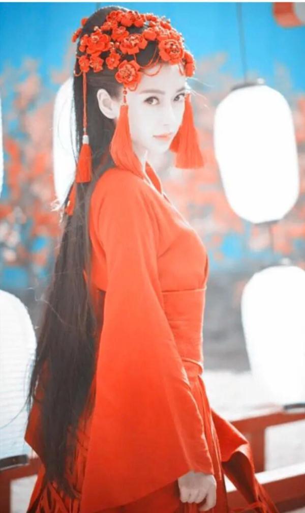 光明网@林青霞、刘诗诗、赵丽颖，影视剧中最美红衣女，一颦一笑皆倾城