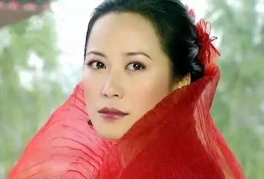 光明网@林青霞、刘诗诗、赵丽颖，影视剧中最美红衣女，一颦一笑皆倾城