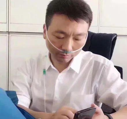 「北青网」阅兵直播解说为何要吸氧？康辉：不是因为太累而是让身心调试到最好