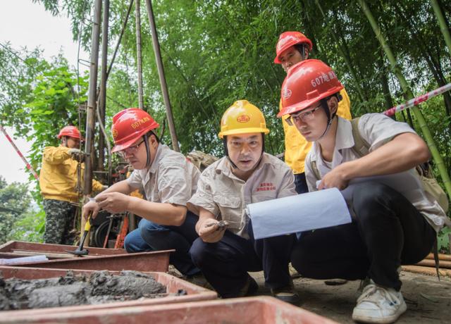上游新闻：巴渝大工匠 |“地质医生”张天友：用“脚步”坚守平凡岗位的光和热