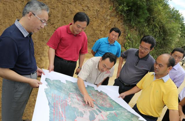 上游新闻：巴渝大工匠 |“地质医生”张天友：用“脚步”坚守平凡岗位的光和热