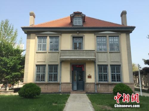 中国新闻网■张裕1892红酒馆现身电视连续剧《外交风云》